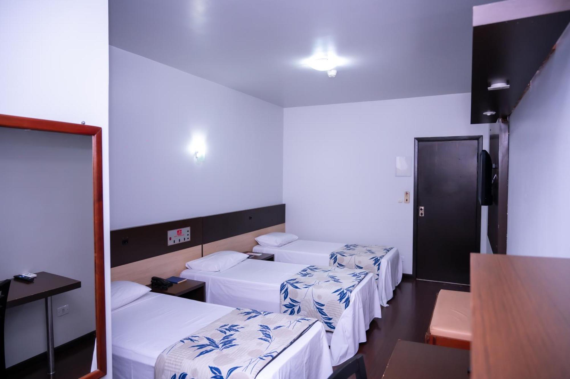 Hotel 365 Cuiabá Esterno foto