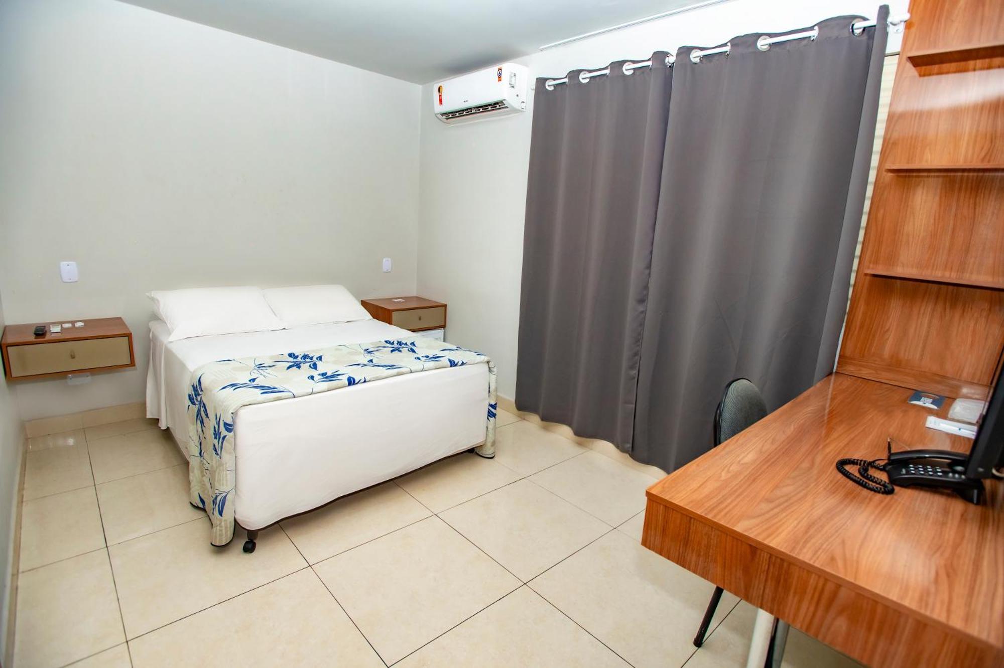 Hotel 365 Cuiabá Esterno foto