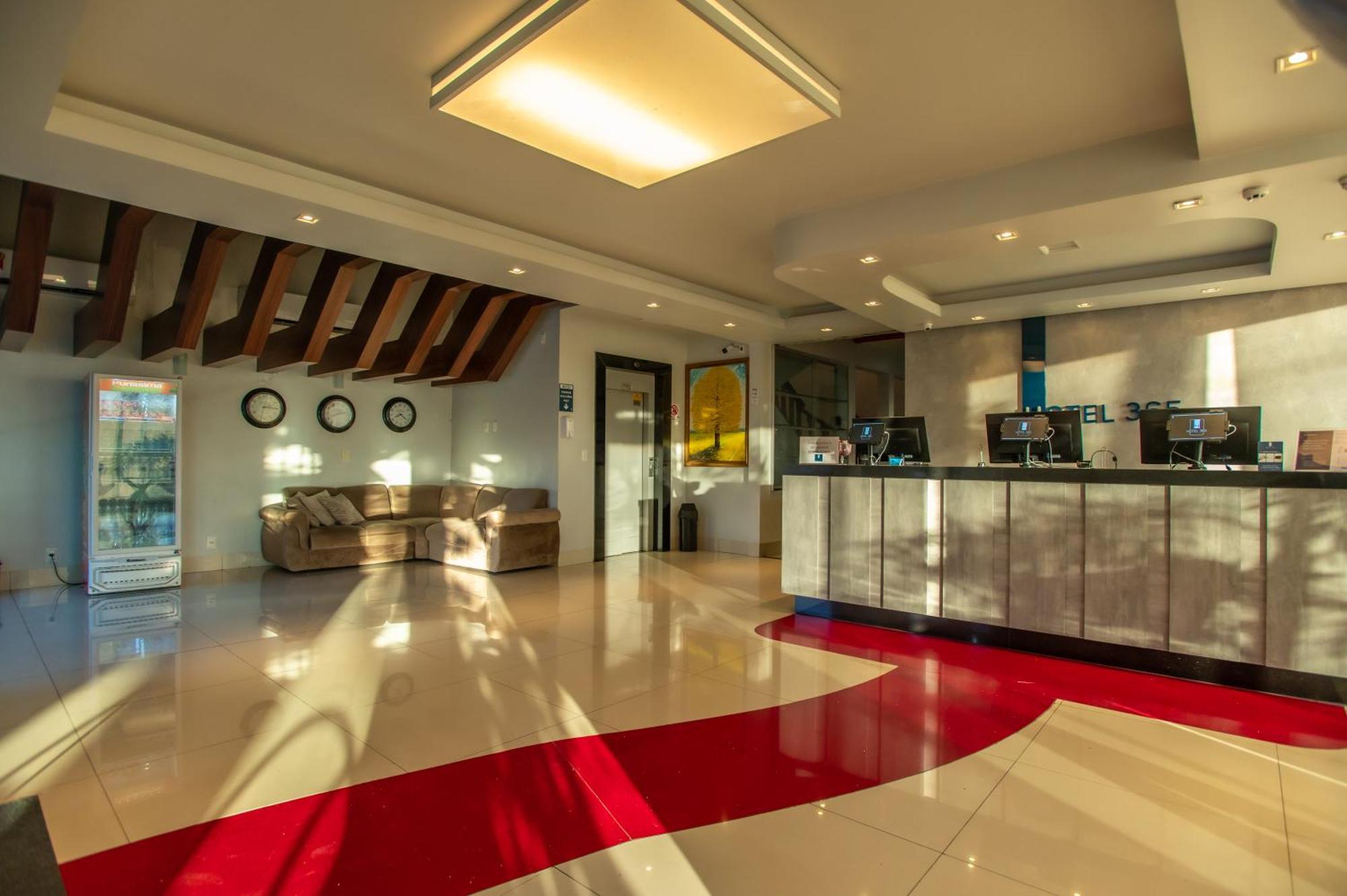 Hotel 365 Cuiabá Esterno foto
