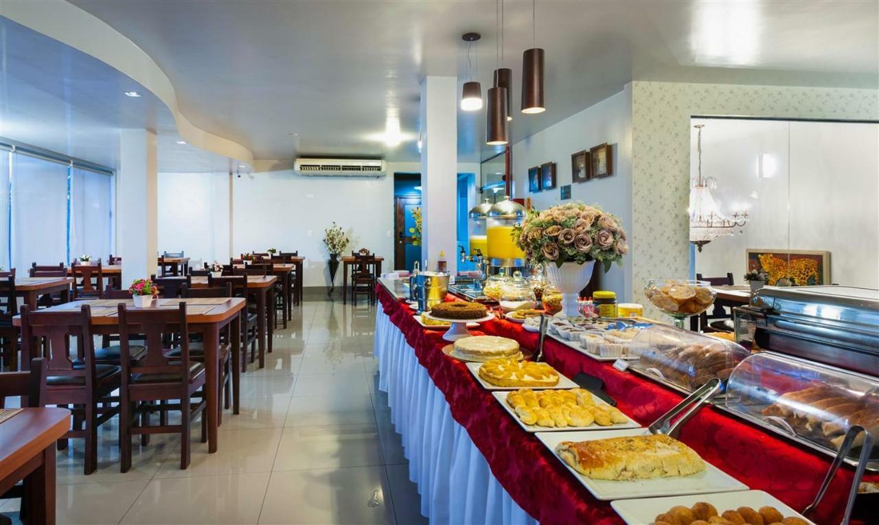 Hotel 365 Cuiabá Esterno foto